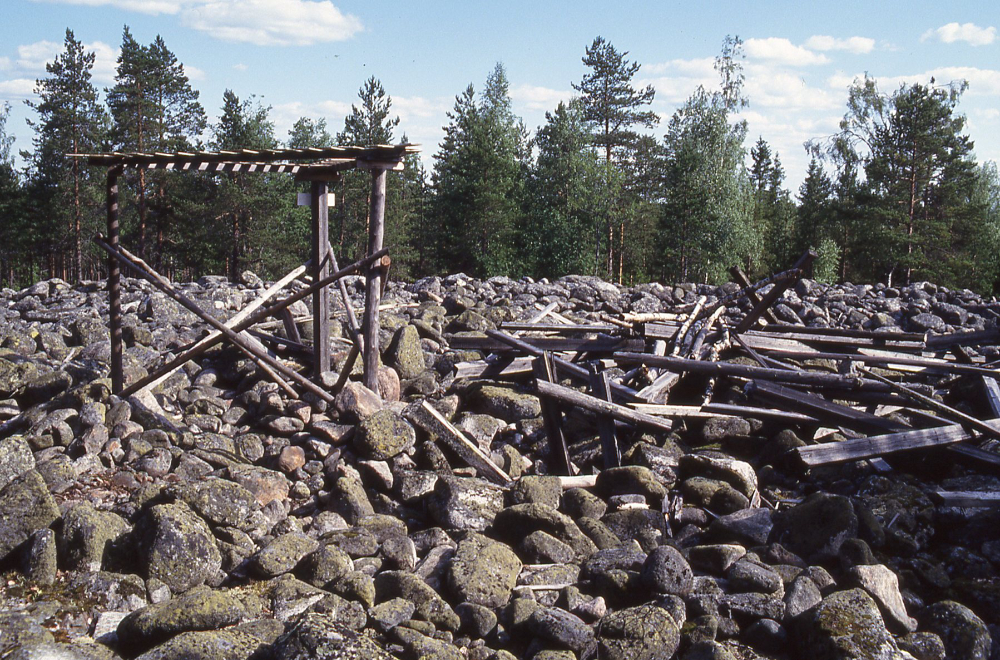 Pässilänvuoren hengessä